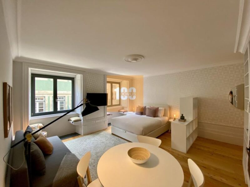 T0 com Licença AL - Rua de Cedofeita