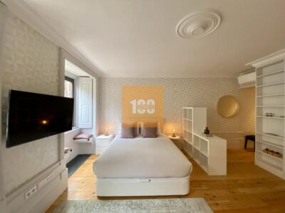 T0 com Licença AL - Rua de Cedofeita