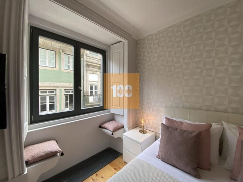 T0 com Licença AL - Rua de Cedofeita