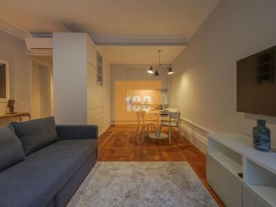 T1 com Licença AL - Rua de Cedofeita