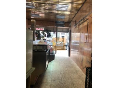 Prédio para reabilitar no Bonfim