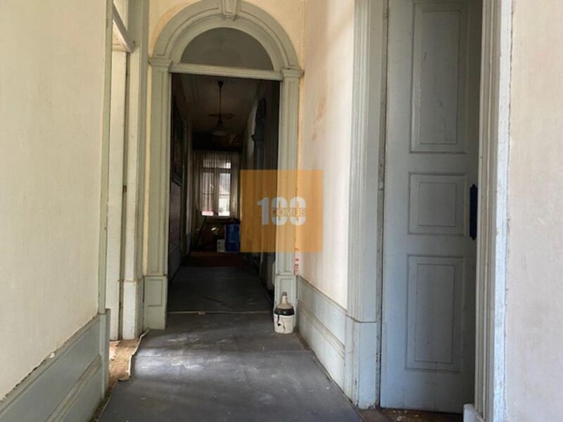 Palacete para reabilitação em Gaia