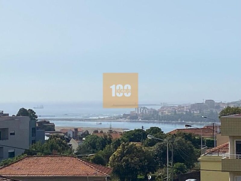 Palacete para reabilitação em Gaia