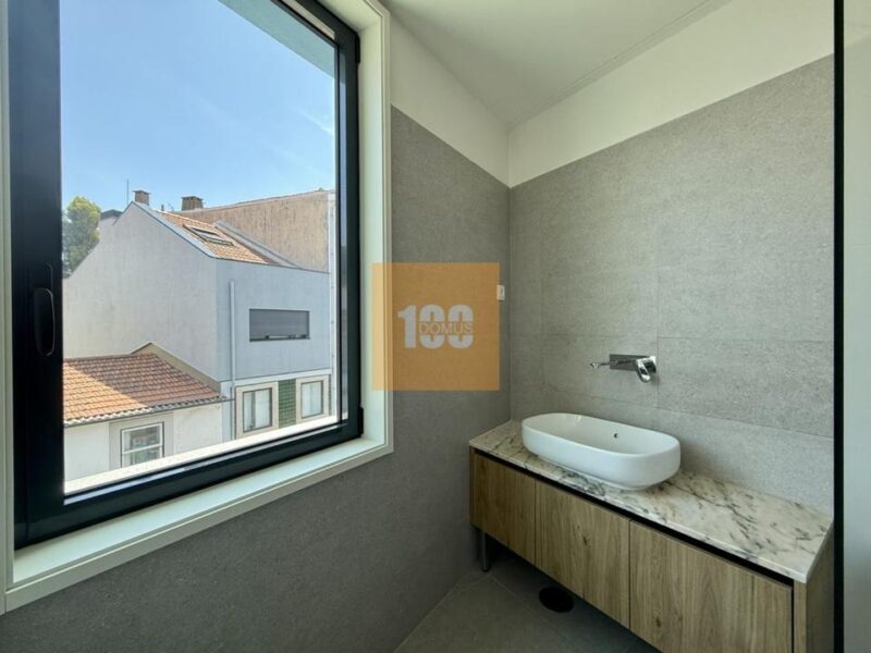 T2 duplex novo em Cedofeita