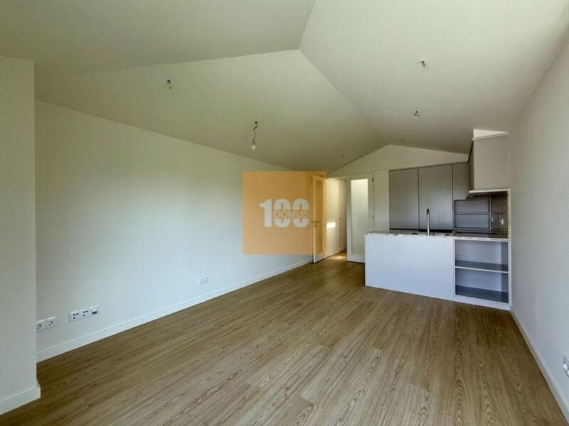 T2 duplex novo em Cedofeita