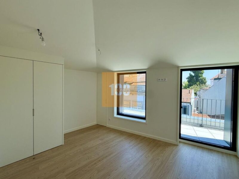 T2 duplex novo em Cedofeita