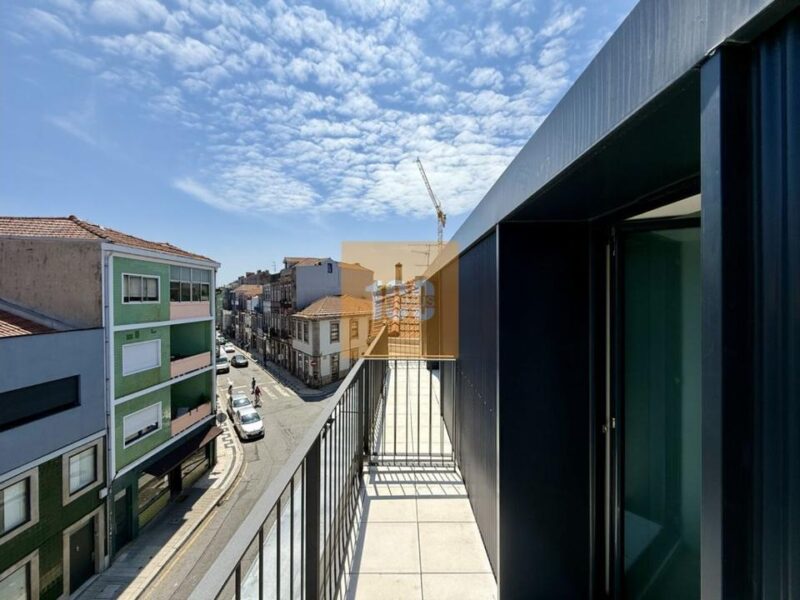 T2 duplex novo em Cedofeita