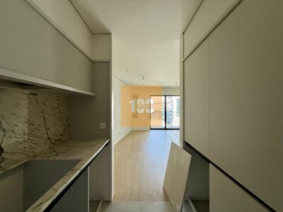 T1 novo com varanda em Cedofeita