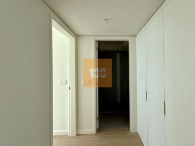 T1 novo com varanda em Cedofeita