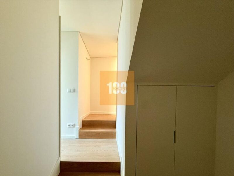 T2 Duplex novo com terraço