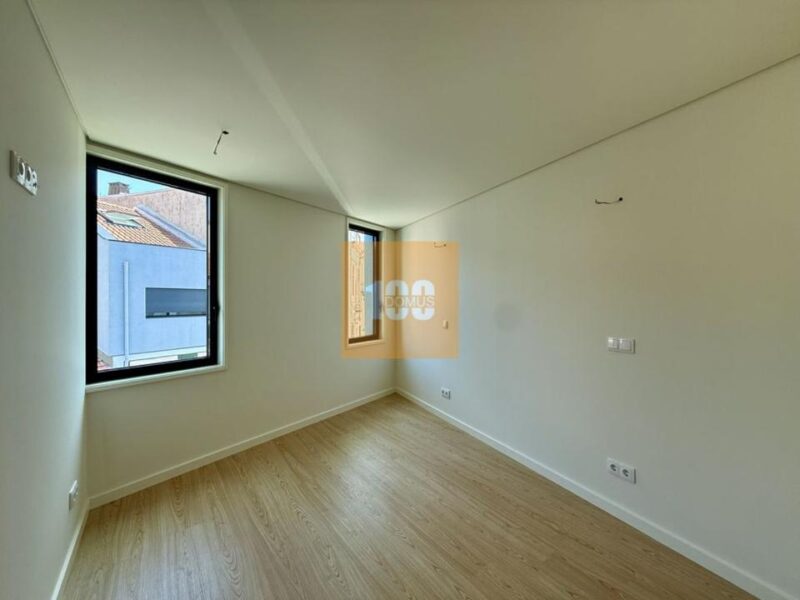 T2 Duplex novo com terraço