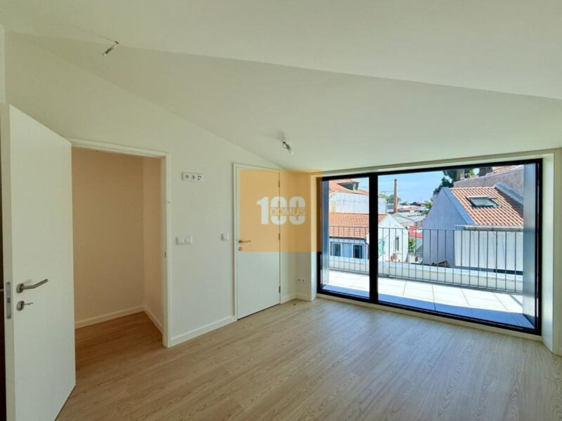 T2 Duplex novo com terraço