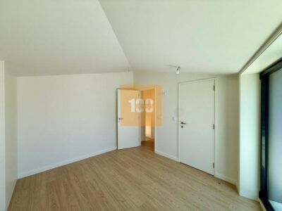 T2 Duplex novo com terraço