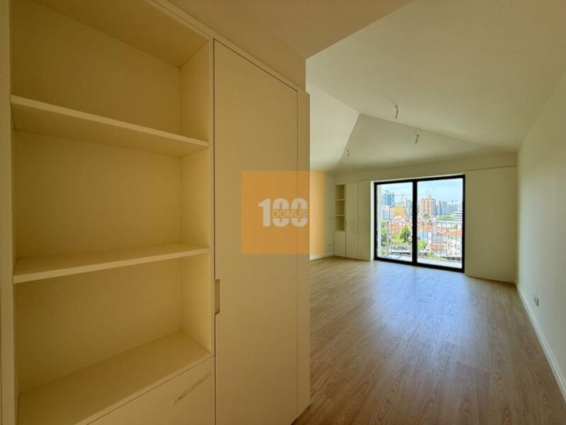 T2 Duplex novo com terraço