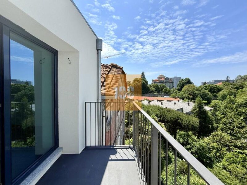 T2 Duplex novo com terraço