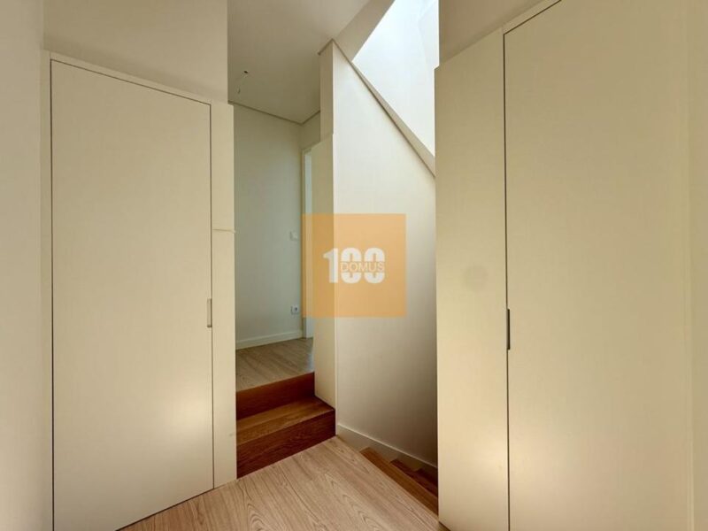 T2 Duplex novo com terraço