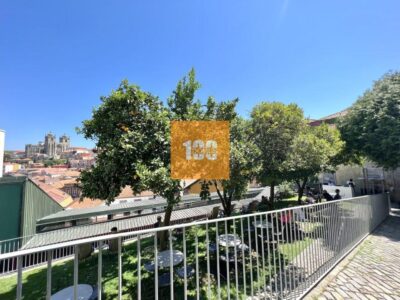 Prédio c/ Proj. Boutique Hotel