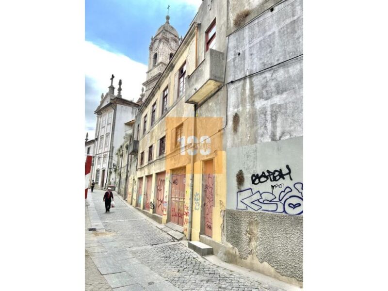 Prédio c/ Proj. Boutique Hotel