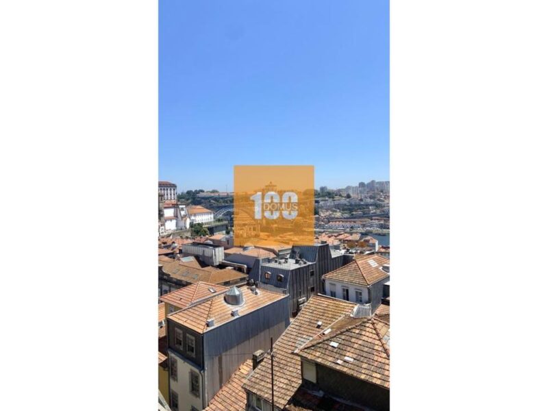 Prédio c/ Proj. Boutique Hotel