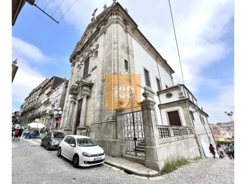 Prédio c/ Proj. Boutique Hotel