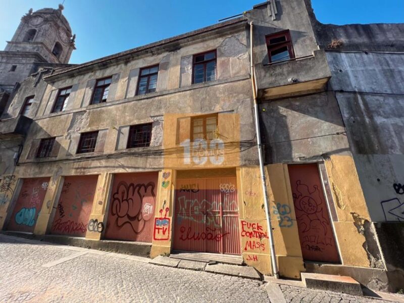 Prédio c/ Proj. Boutique Hotel