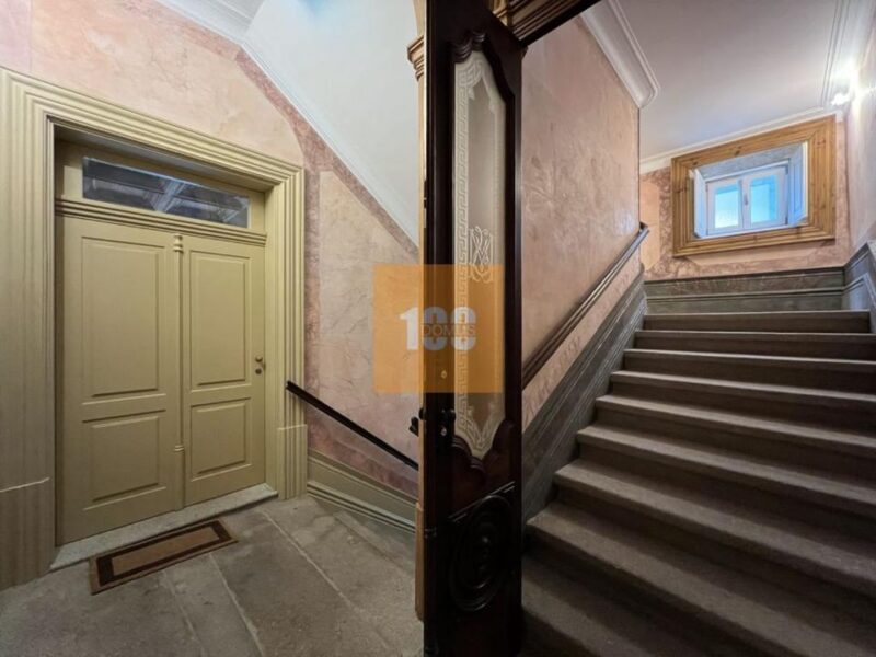 T2 à Rua das Flores