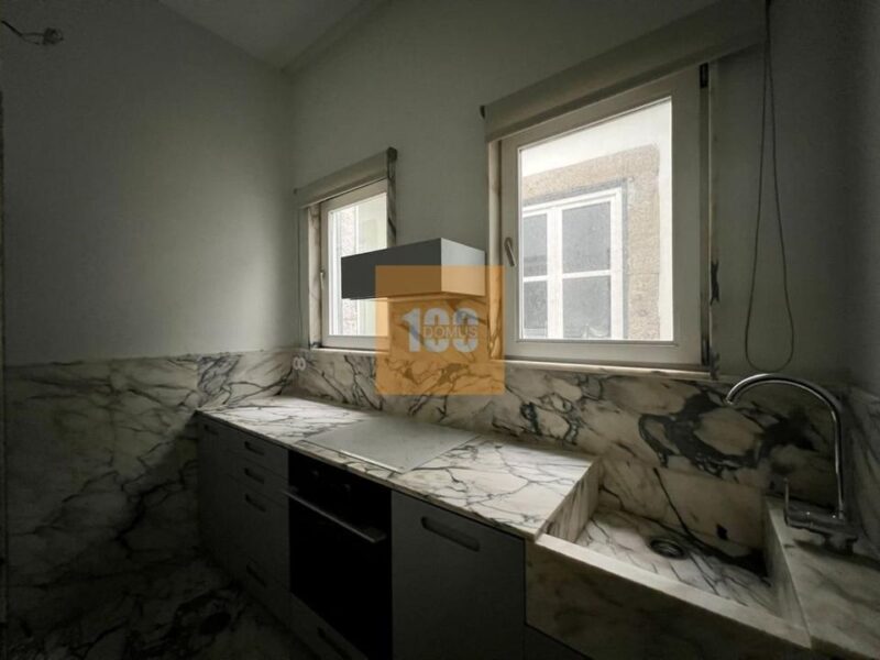 T2 à Rua das Flores