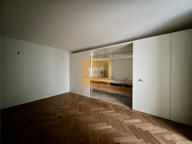 T2 à Rua das Flores