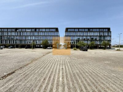 T4 com terraço na Seca do Bacalhau