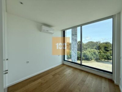 T4 com terraço na Seca do Bacalhau