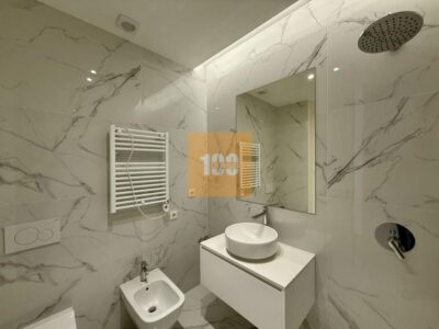 T4 com terraço na Seca do Bacalhau