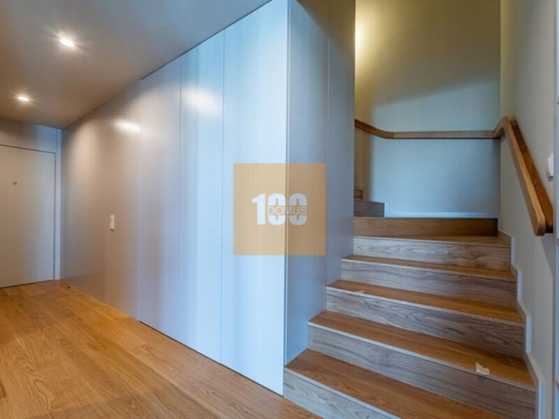 T4 duplex com varanda - The Yard