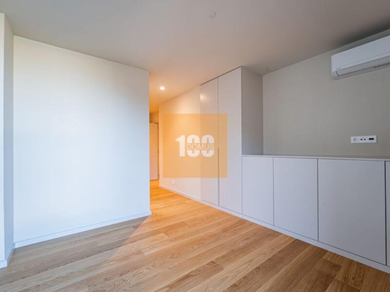 T4 duplex com varanda - The Yard