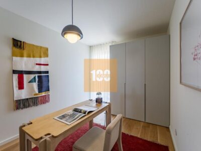 T4 novo com varanda - Le Parc