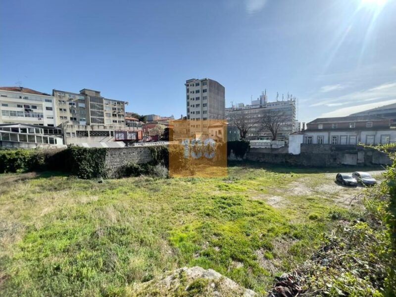 T2 com terraço - Life in Porto