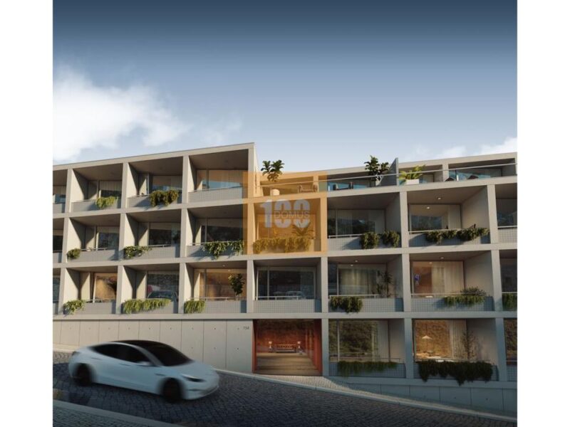 T2 com terraço - Life in Porto