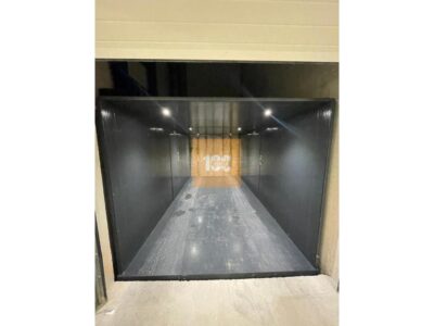 Lugar garagem duplo, Roberto Ivens