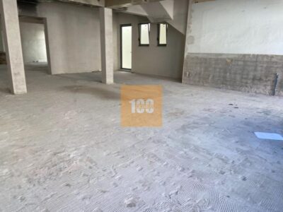 Loja na Rua Brito Capelo