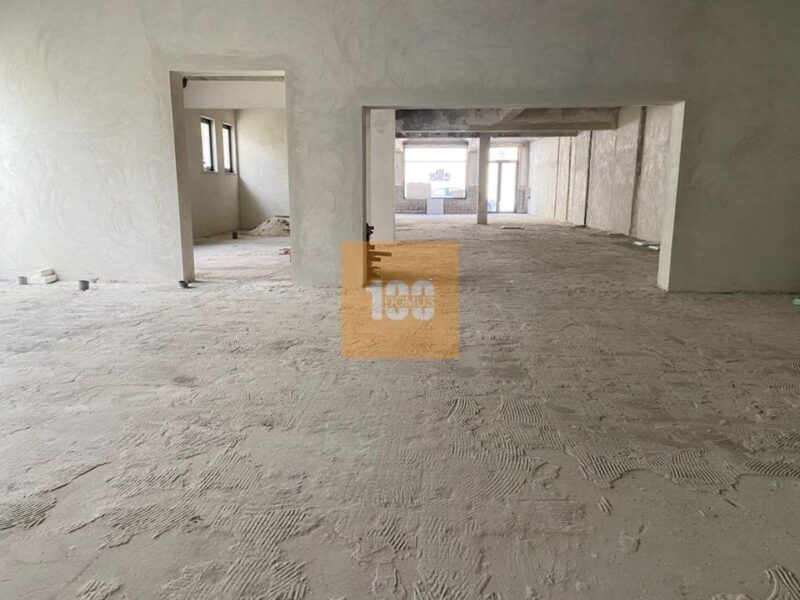 Loja na Rua Brito Capelo