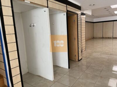 Loja na Rua Brito Capelo