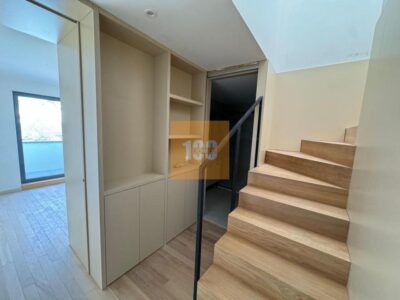 T1 duplex com terraço na Boavista