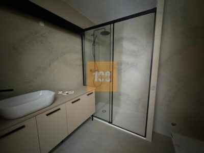 T1 duplex com terraço na Boavista