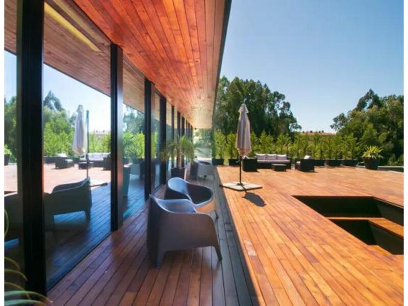 Moradia T5 com piscina em Avintes