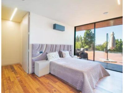 Moradia T5 com piscina em Avintes