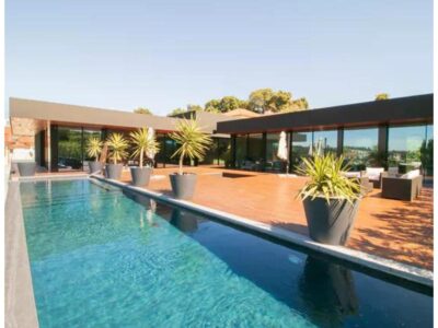 Moradia T5 com piscina em Avintes