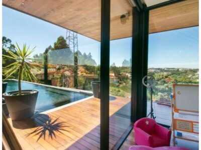 Moradia T5 com piscina em Avintes