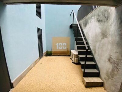 T0 pátio - Mártires da Liberdade