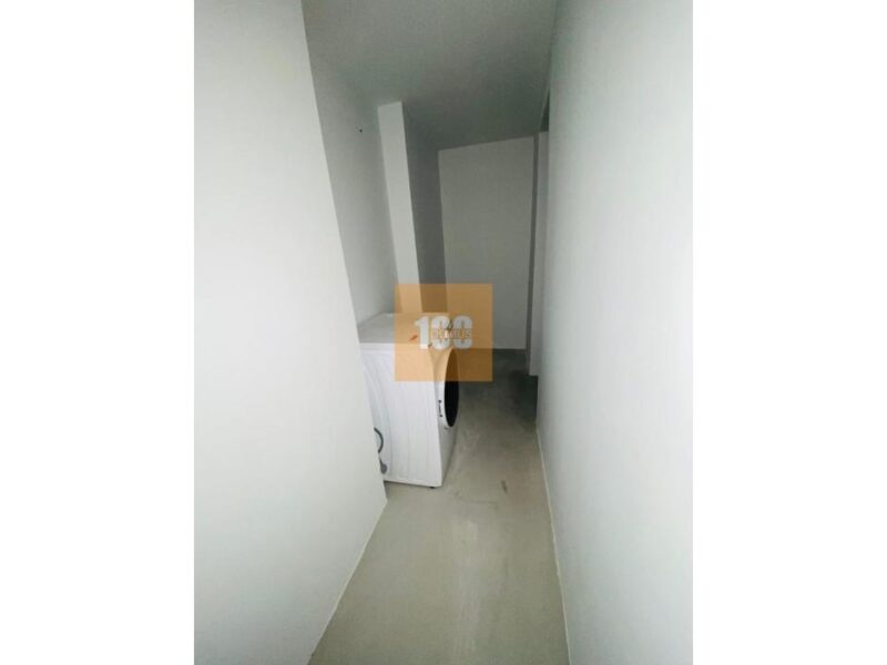 T0 pátio - Mártires da Liberdade