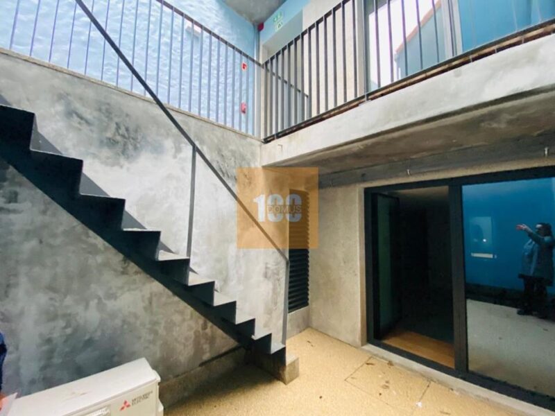 T0 pátio - Mártires da Liberdade