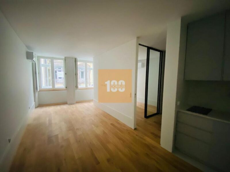 T1 novo - Mártires da Liberdade